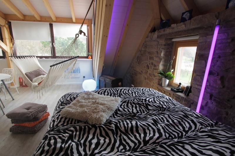 Loft "Home, Sauna & Pool" Osenbach Quarto foto